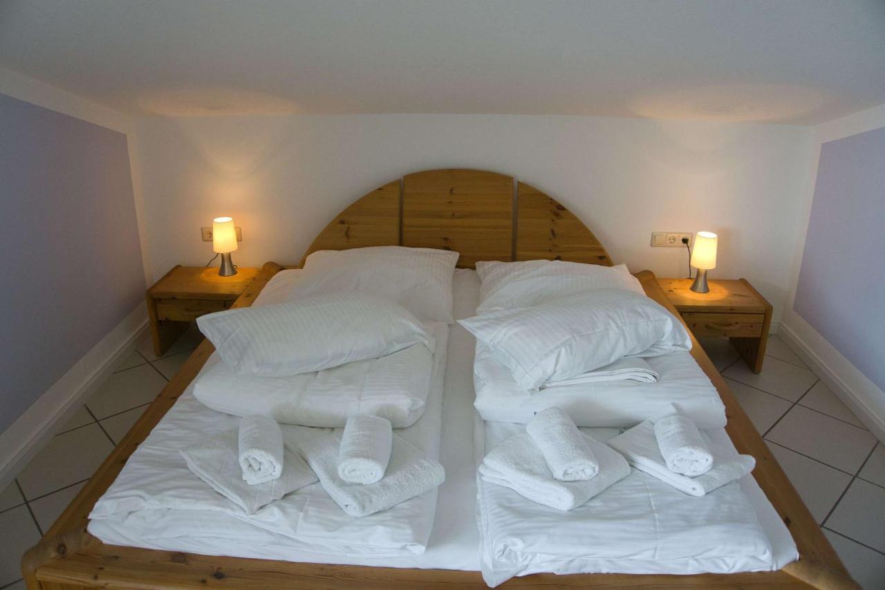 Fewo Mit Meerblick, Gratis Nutzung Vom Ahoi Erlebnisbad Und Sauna In Sellin - Haus Blick Zur See Fewo 11 ゲーレン エクステリア 写真